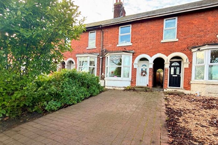 3 Bedroom Terraced House For Sale In Ryhall Road, Stamford, PE9