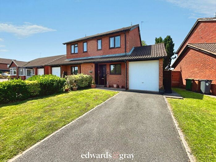 2 Bedroom Semi-Detached House For Sale In Highdown Crescent, Monkspath, Shirley, Solihull, B90