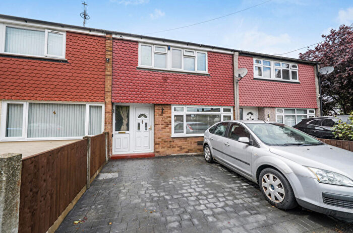 3 Bedroom Terraced House For Sale In Beal Close, Welling, Kent, DA16
