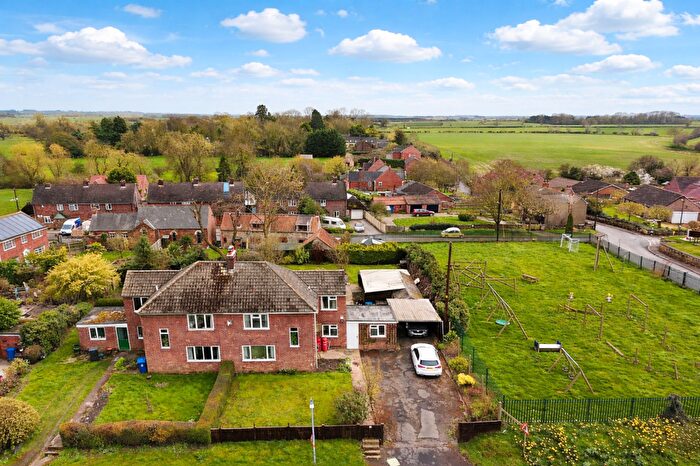 3 Bedroom Semi-Detached House For Sale In Monson Road, Northorpe, DN21