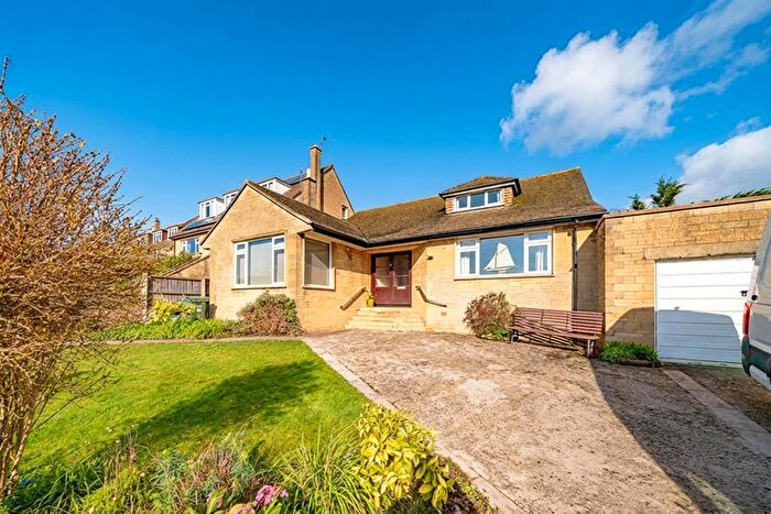 4 Bedroom Detached Bungalow For Sale In St. Johns Close, Weston-Super-Mare, BS23