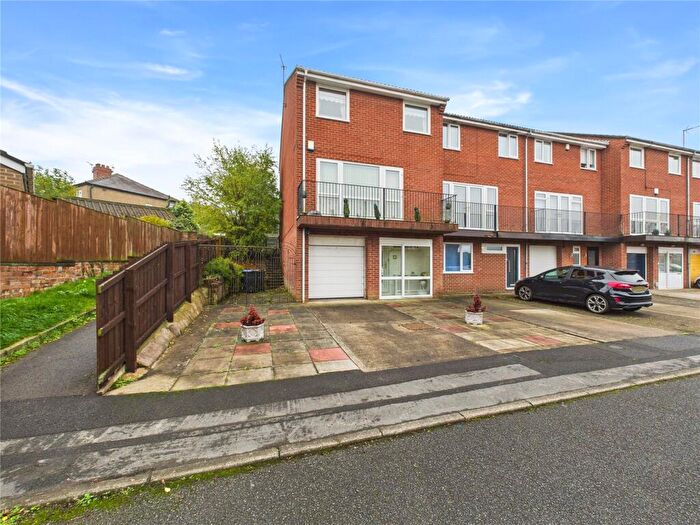 3 Bedroom End Of Terrace House For Sale In Langley Grove, Bishop Auckland, Durham, DL14