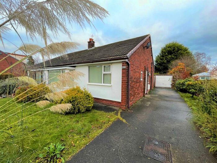 2 Bedroom Semi-Detached Bungalow To Rent In Hazelmere Road, Fulwood, Preston, PR2