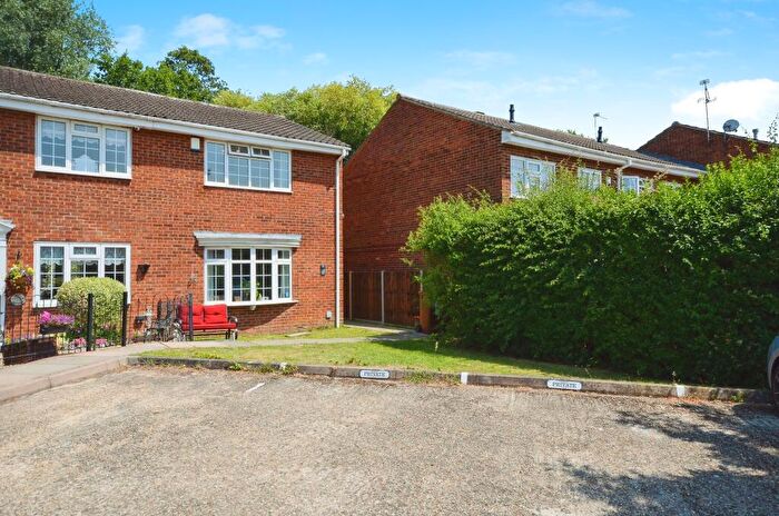 3 Bedroom Semi Detached House For Sale In Willows Close, Pinner, HA5