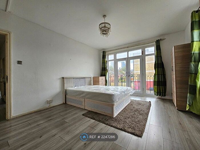 4 Bedroom Flat To Rent In Cadogen House, London, E2