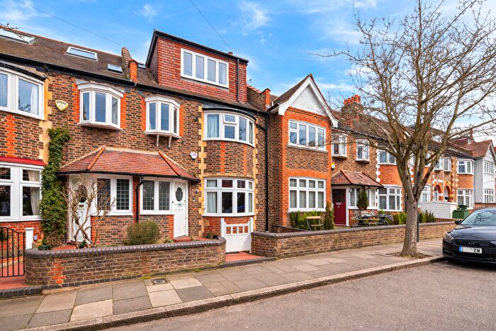 4 Bedroom Terraced House For Sale In Observatory Road, SW14