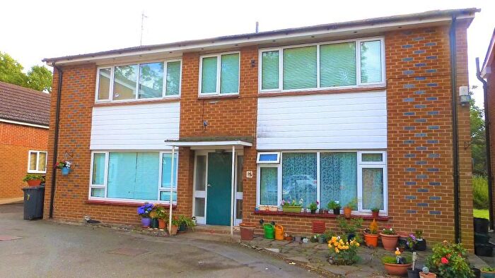 Studio For Sale In Orchard Court, Longford, West Drayton, UB7