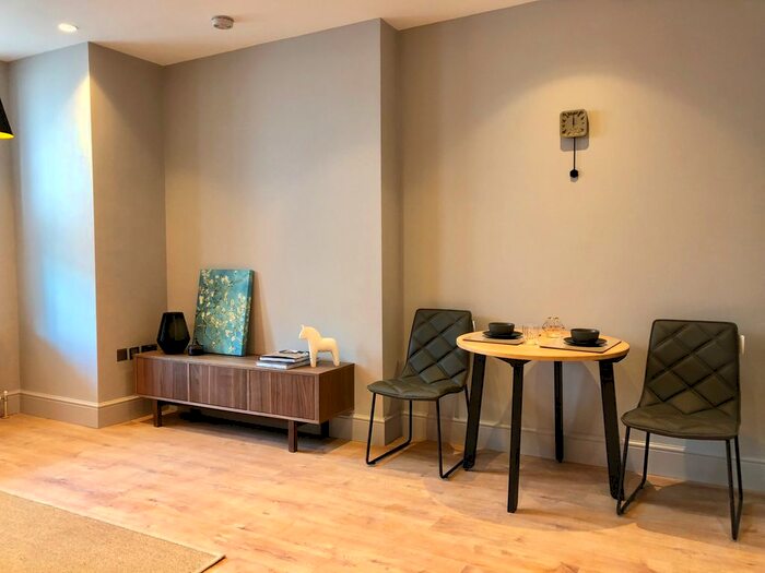 1 Bedroom Flat To Rent In Craven Park, London, NW10