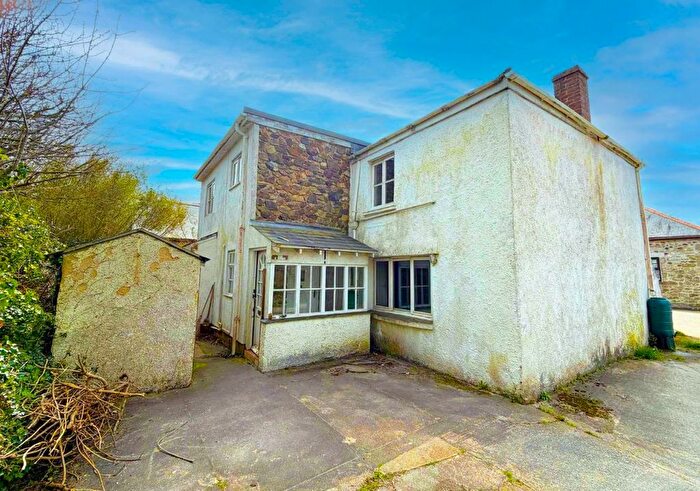 3 Bedroom Detached House For Sale In Lower Crane Farm Cottage Crane, Camborne, Cornwall, TR14