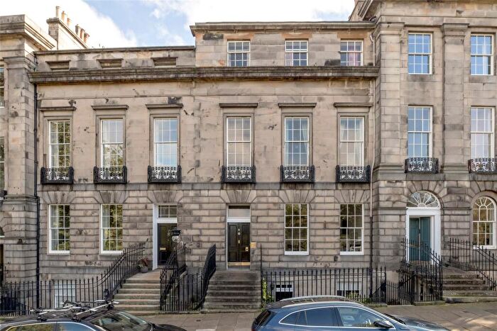 1 Bedroom Apartment For Sale In Doune Terrace, Edinburgh, EH3