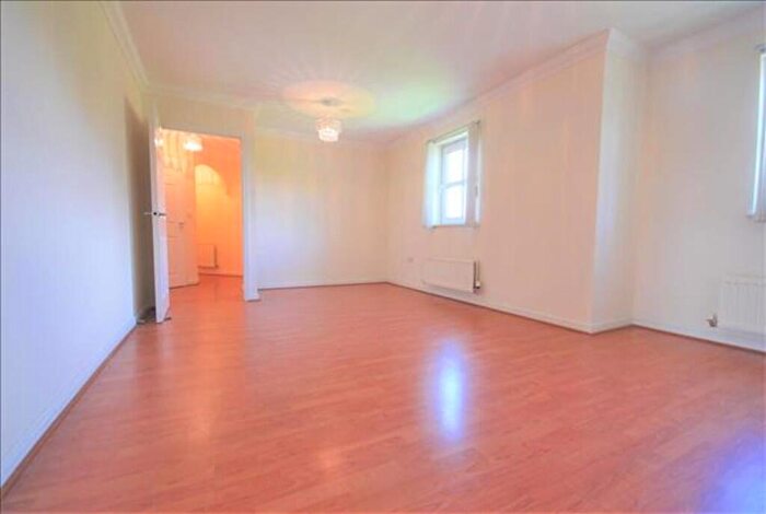 2 Bedroom Apartment To Rent In Tollbraes Road, Bathgate, EH48