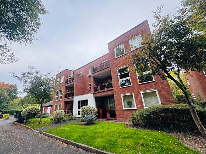2 Bedroom Apartment To Rent In Princes Way, Solihull, B91