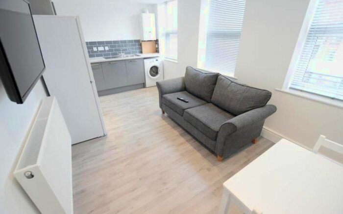 1 Bedroom Flat To Rent In Smith Street, Lincoln, LN5