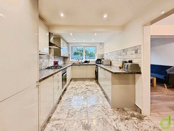 3 Bedroom Detached House To Rent In Tiverton Close, Fulwood, PR2