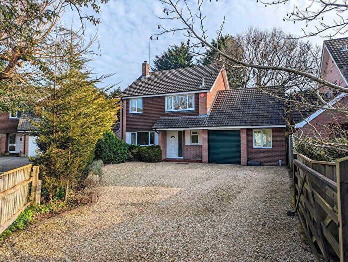 4 Bedroom Detached House For Sale In New Forest Drive, Brockenhurst, Hampshire, SO42