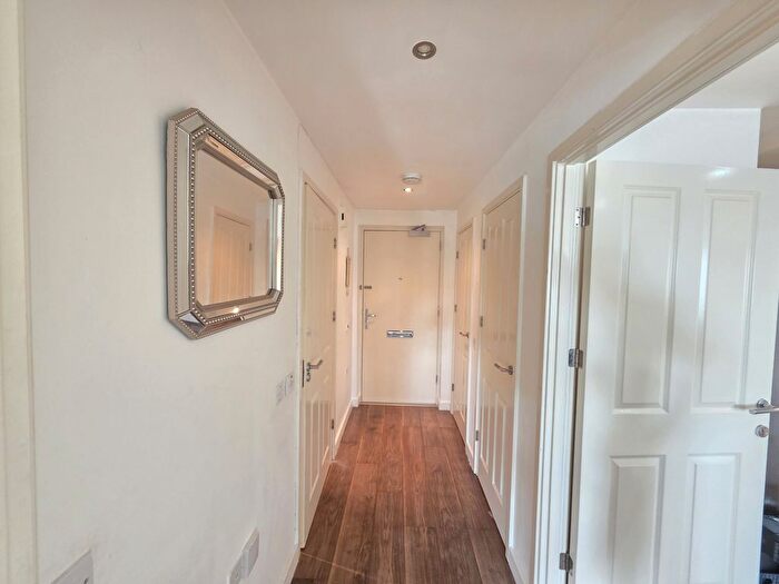 1 Bedroom Flat For Sale In Church Road, Harlesden, NW10