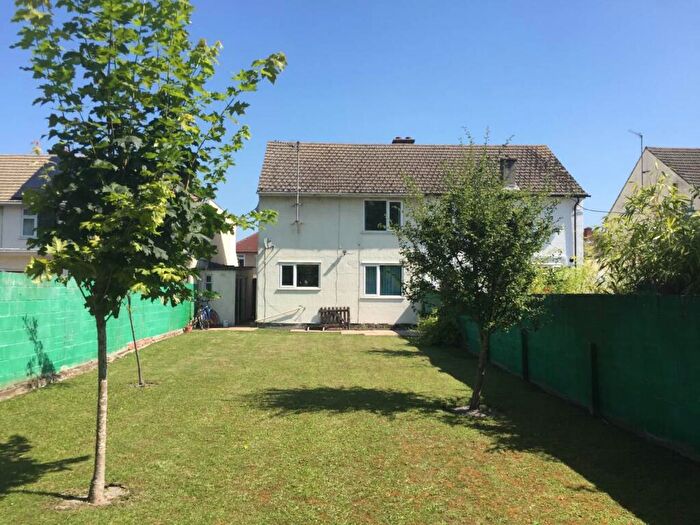 4 Bedroom House To Rent In St Thomas's Square, Cambridge, CB1