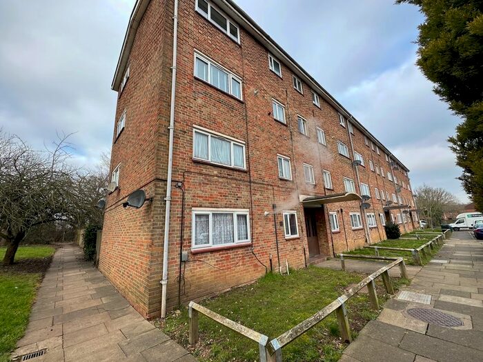 1 Bedroom Flat To Rent In Carters Mead, Newhall, Harlow, CM17