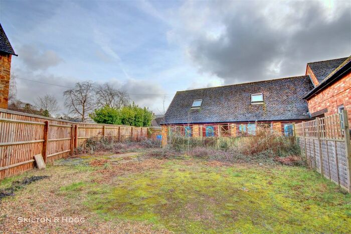 2 Bedroom Semi-Detached House For Sale In Holly Bush Lane, Priors Marston, Warwickshire, CV47