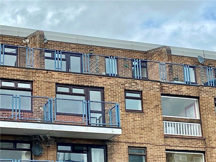 2 Bedroom Property To Rent In Allestree, Derby, DE22