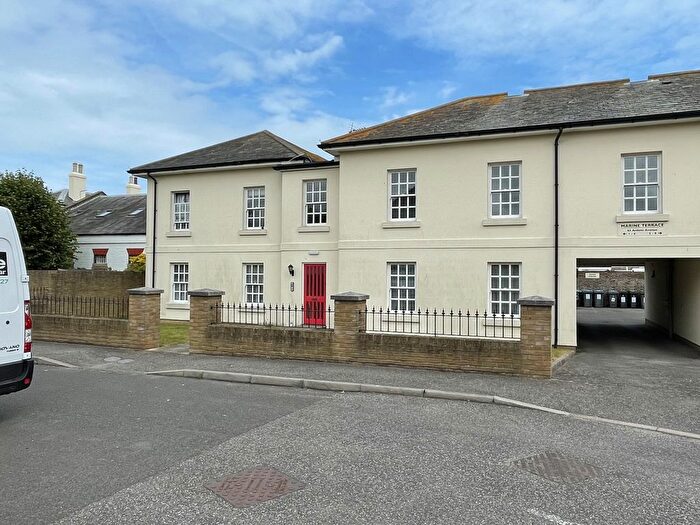 2 Bedroom Flat To Rent In Ardent Avenue, Walmer, CT14