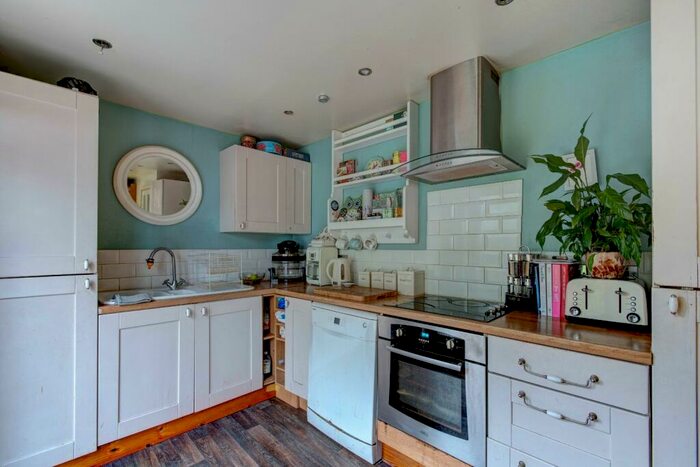 3 Bedroom End Of Terrace House For Sale In Mavis Road, Birmingham, West Midlands, B31