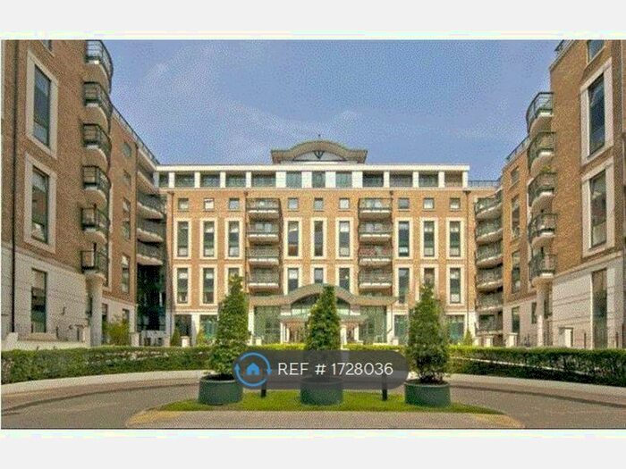 2 Bedroom Flat To Rent In Warren House, London, W14