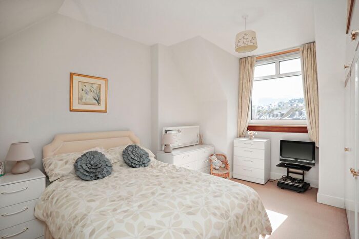 4 Bedroom Detached House For Sale In Abercorn Crescent, Willowbrae, Edinburgh, EH8