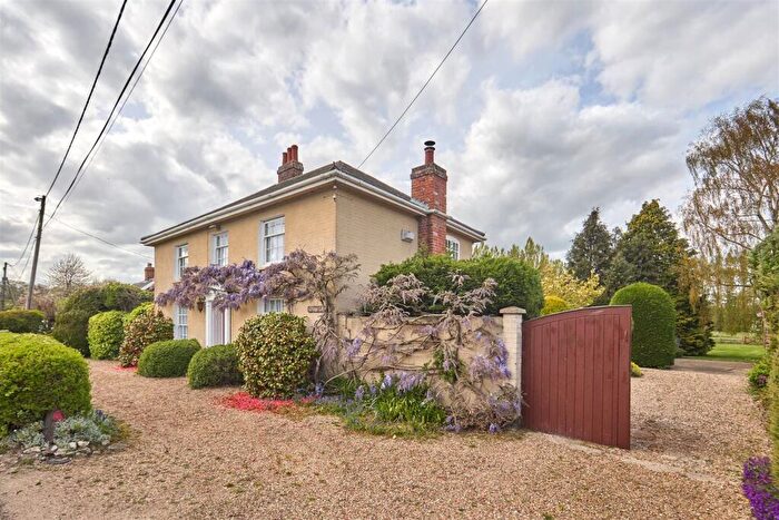 4 Bedroom Detached House For Sale In Withersdale Street, Mendham, Harleston, IP20