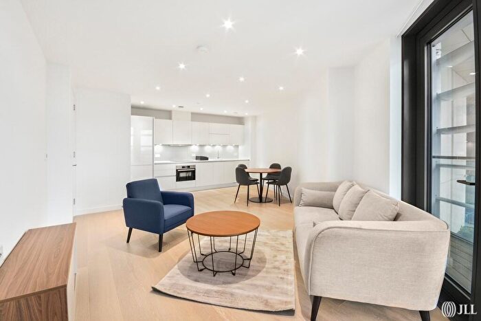 1 Bedroom Apartment To Rent In Goodwin Street London, N4