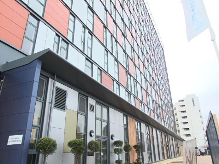 Apartment To Rent In City House, London Road, Croydon, CR0