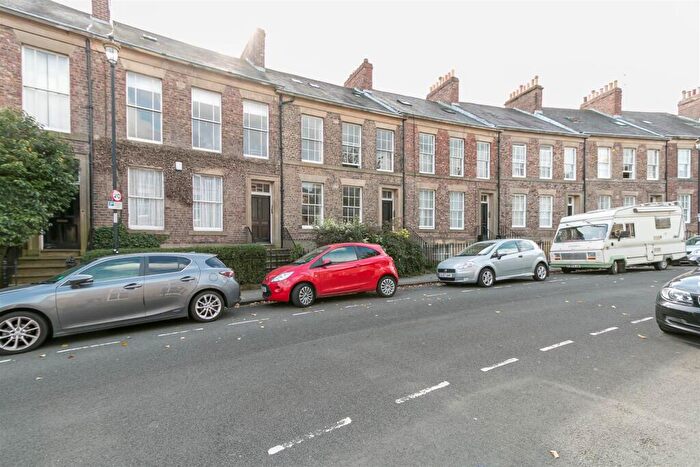 4 Bedroom House To Rent In St. Thomas Crescent, Newcastle Upon Tyne, NE1