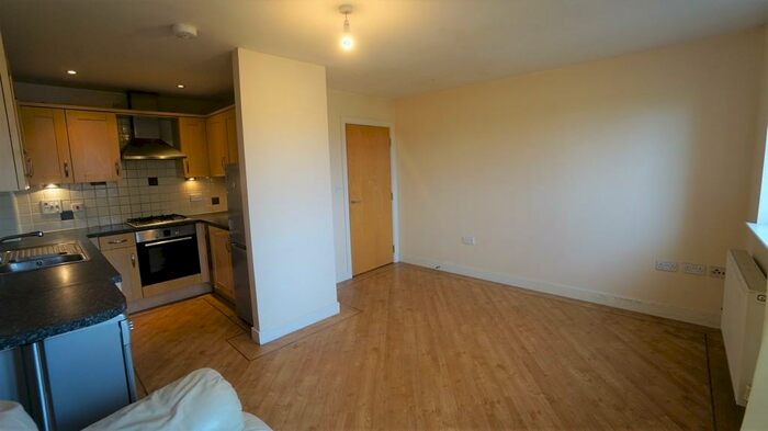 2 Bedroom Apartment To Rent In Bartholomews Square, Horfield, BS7