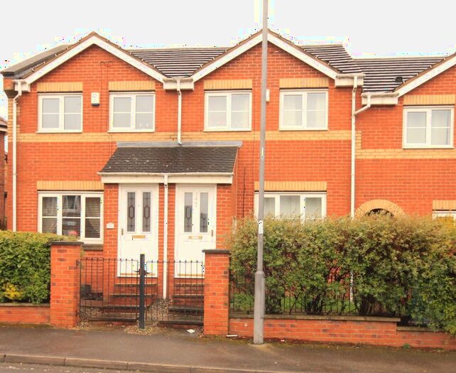 2 Bedroom Town House To Rent In Windy House Lane, Sheffield, S2