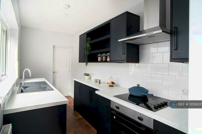 2 Bedroom Terraced House To Rent In Thomas Street, Packmoor, Stoke-On-Trent, ST7