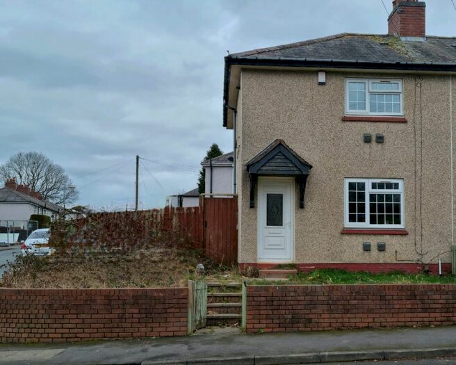 2 Bedroom Semi-Detached House To Rent In Wolverton Road, Dudley, DY2