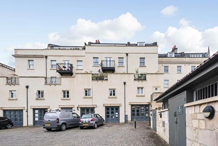 2 Bedroom Flat To Rent In Walcot Street, Bath, BA1