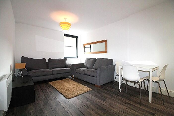 2 Bedroom Apartment To Rent In Queens House, Queens Street, S1