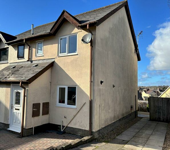 2 Bedroom Semi-Detached House To Rent In Primrose Close, Cowbridge, Vale Of Glamorgan, CF71