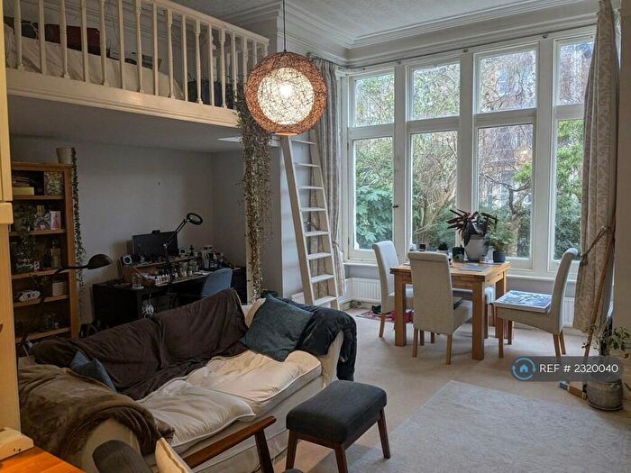 1 Bedroom Flat To Rent In Whatley Road, Bristol, BS8