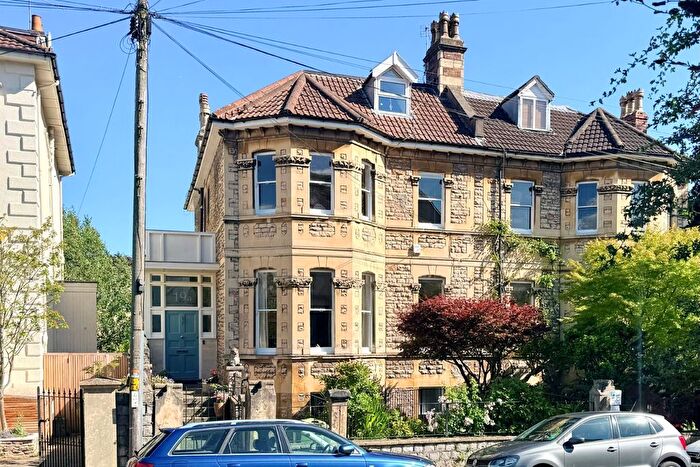 6 Bedroom Semi-Detached House For Sale In Wellington Park, Clifton, Bristol, BS8