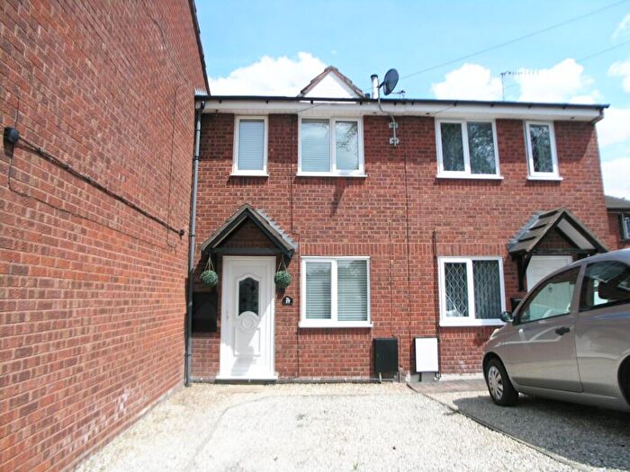 2 Bedroom Terraced House For Sale In New Town, Brockmoor, Brierley Hill, DY5