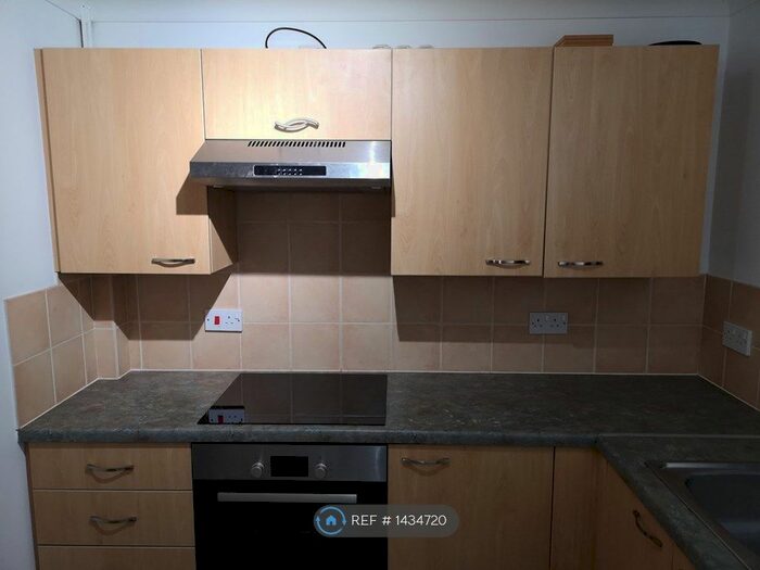 1 Bedroom Flat To Rent In Burgess Road, Southampton, SO16