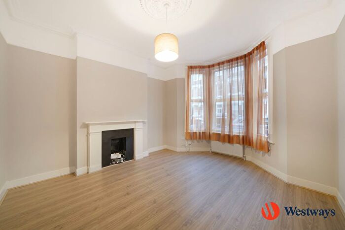 2 Bedroom Flat To Rent In Hormead Road, London, W9