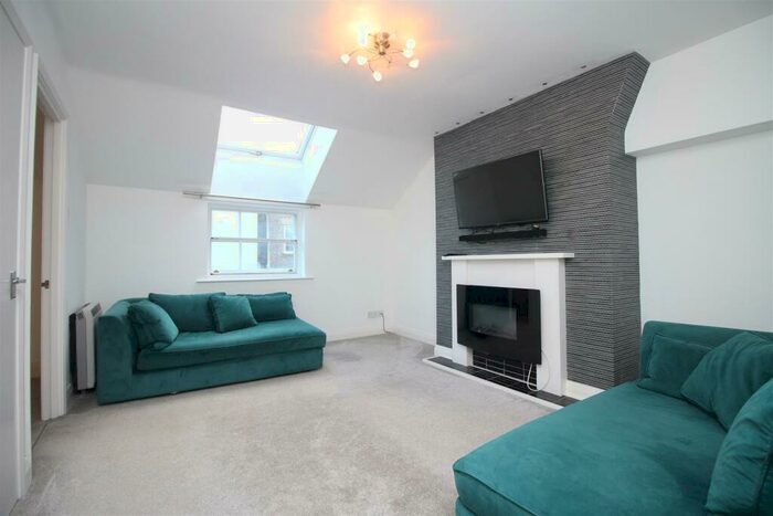 2 Bedroom Flat To Rent In Taylors Court, Monk Street, Newcastle Upon Tyne, NE1