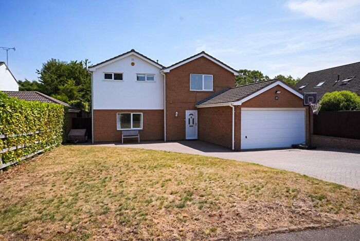 5 Bedroom Detached House For Sale In Shepherds Way, Uppingham, LE15