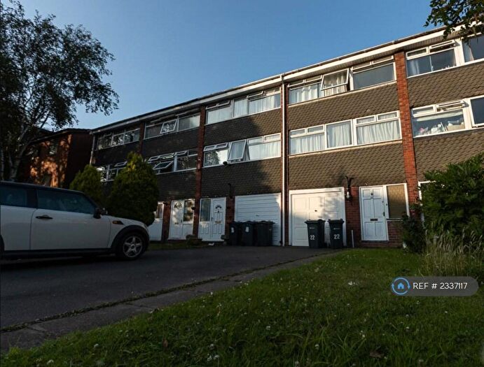 3 Bedroom Terraced House To Rent In Handsworth Wood Road, Birmingham, B20