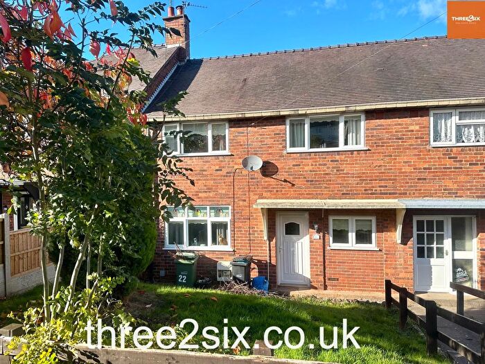 3 Bedroom Terraced House To Rent In Murcroft Road, Stourbridge, West Midlands, DY9