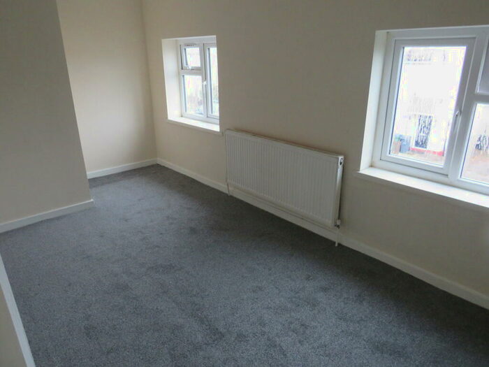 3 Bedroom House To Rent In Mount Road, Tividale, Oldbury, B69