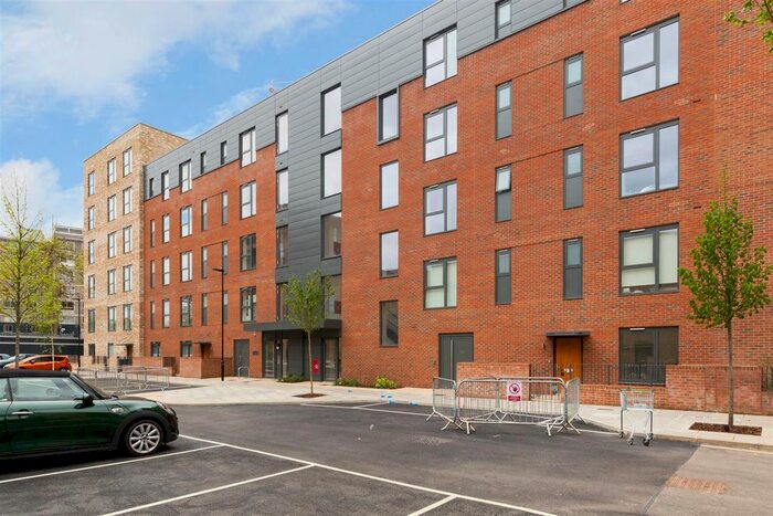 1 Bedroom Flat To Rent In Tewkesbury Road, London, W13